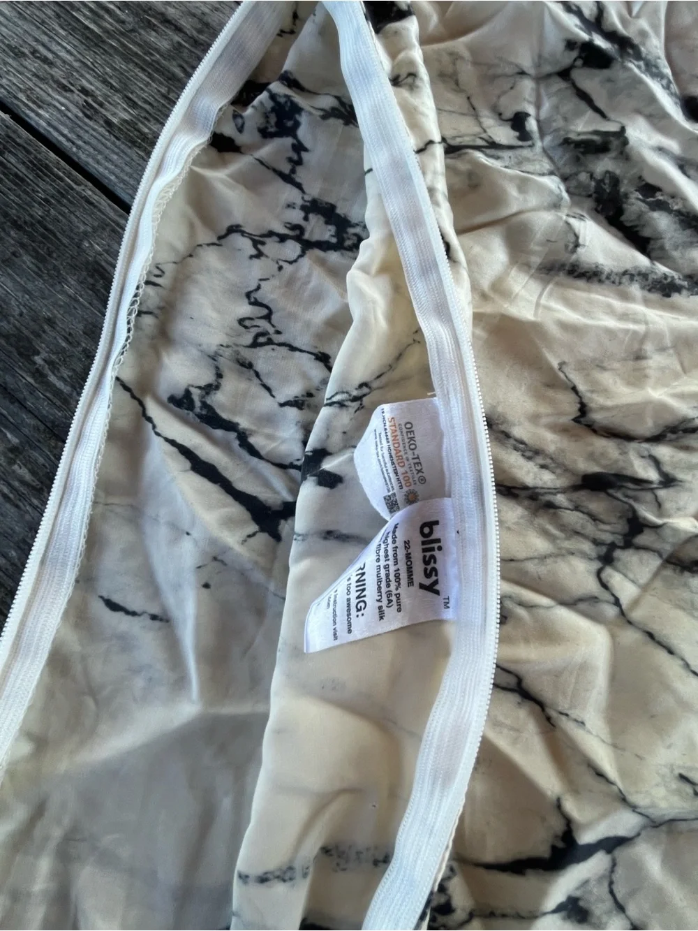 BLISSY pillowcase 100% silk, BL/wh marbled